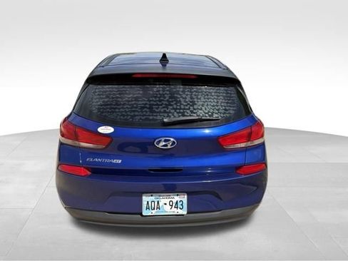 Used 2019 Hyundai Elantra GT w/ Style Package 02 FWD image 4