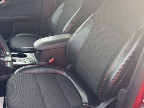 Used 2024 Ford Escape ST-Line image 27