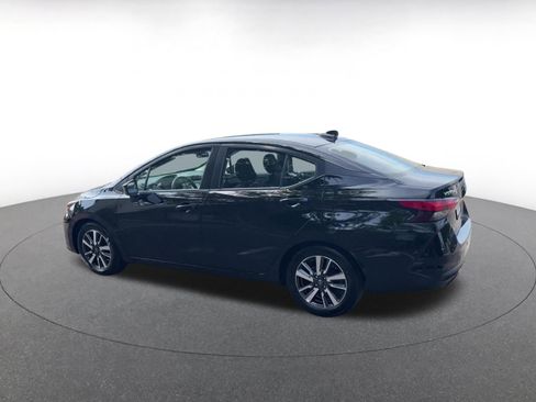 Used 2025 Nissan Versa SV FWD image 10