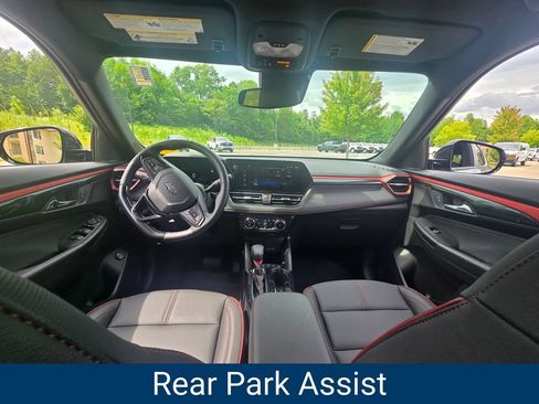 Certified 2026 Chevrolet TrailBlazer RS w/ Convenience Package FWD image 17