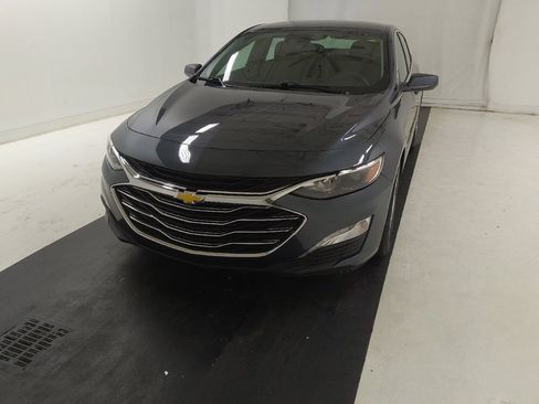 Used 2021 Chevrolet Malibu LT FWD image 15