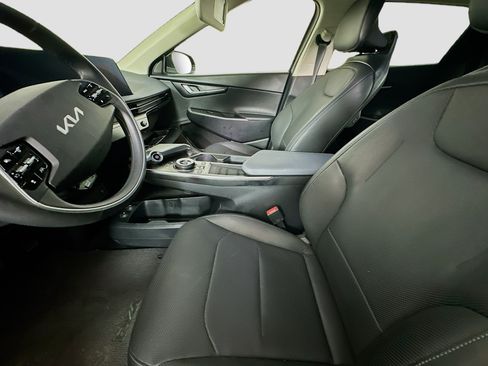 Used 2024 Kia EV6 Wind w/ Wind Technology Package AWD/4WD image 13