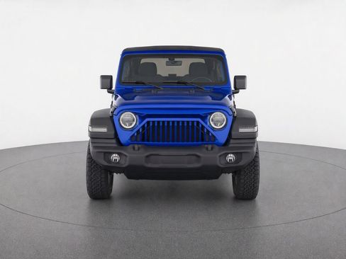 Used 2018 Jeep Wrangler Unlimited Sport S AWD/4WD image 2