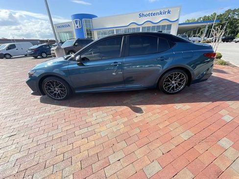 Used 2025 Toyota Camry XSE AWD/4WD image 25