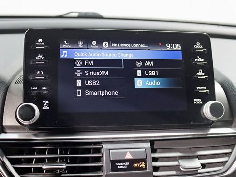 Used 2019 Honda Accord Sport image 18