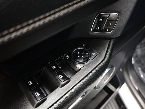 Used 2020 Ford Expedition Max Limited RWD image 11