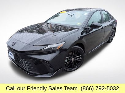 Used 2025 Toyota Camry SE