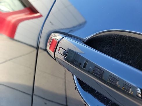 Certified 2023 Nissan Rogue SV image 10