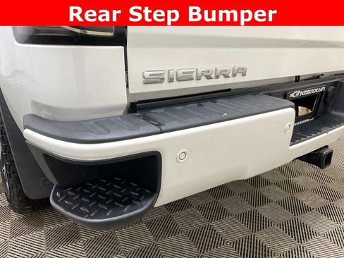 Used 2017 GMC Sierra 1500 SLT image 15