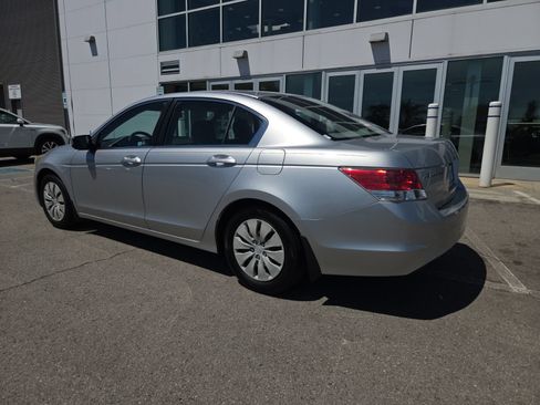 Used 2009 Honda Accord LX image 12