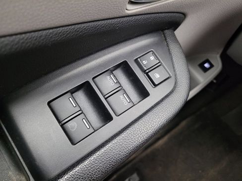 Used 2016 Honda Pilot LX image 27