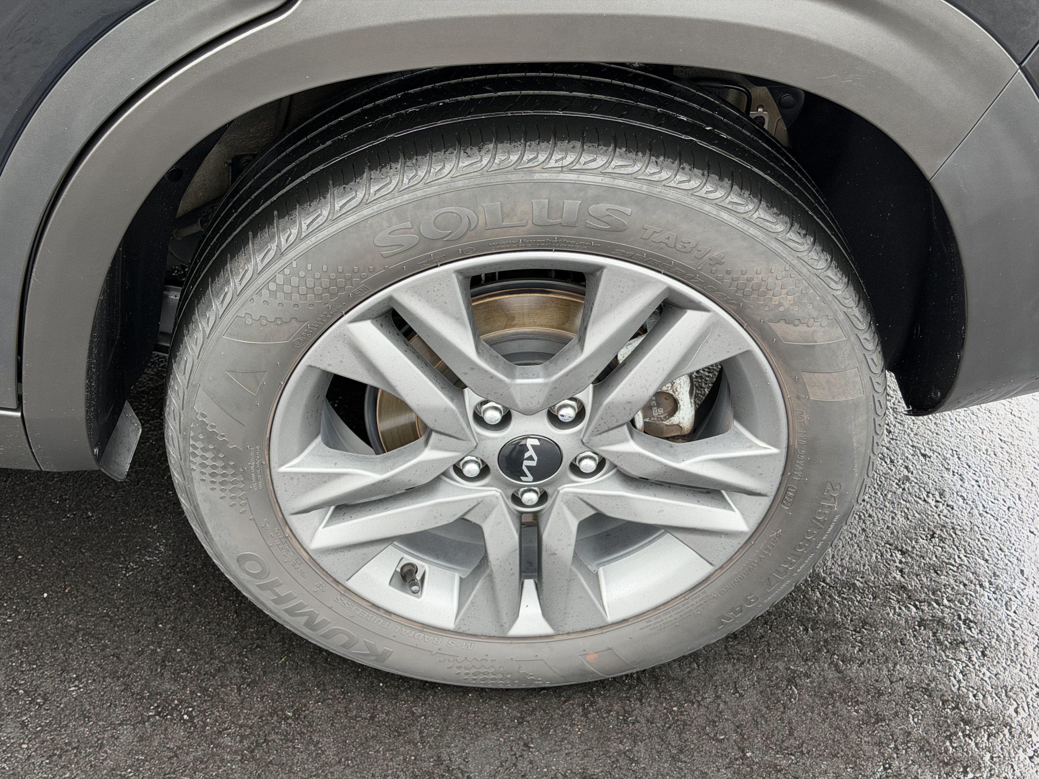 Used 2023 Kia Seltos LX AWD/4WD image 19