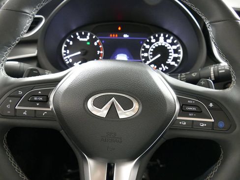 Used 2023 INFINITI QX50 Luxe AWD/4WD image 15