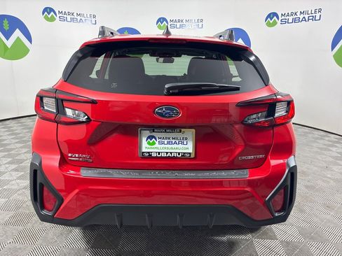 Certified 2025 Subaru Crosstrek 2.0i Premium image 9