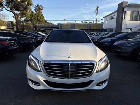 Used 2016 Mercedes-Benz S 550 Sedan image 2
