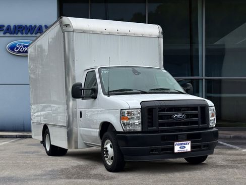 New 2024 Ford E-350 and Econoline 350 Super Duty w/ Driver's Safety Package image 4