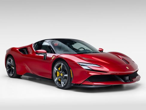 Certified 2025 Ferrari SF90 Spider AWD/4WD image 14