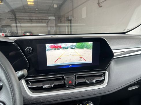 Used 2025 Chevrolet TrailBlazer LT image 20