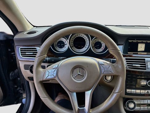 Used 2014 Mercedes-Benz CLS 550 4MATIC image 11