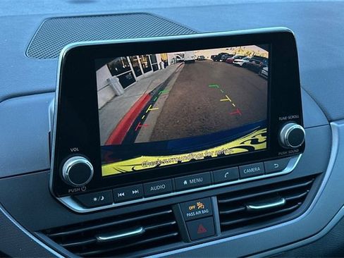 Used 2023 Nissan Altima 2.5 SR image 20