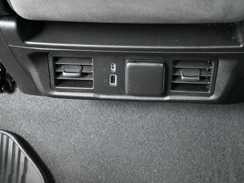 Used 2022 GMC Sierra 1500 Elevation image 21