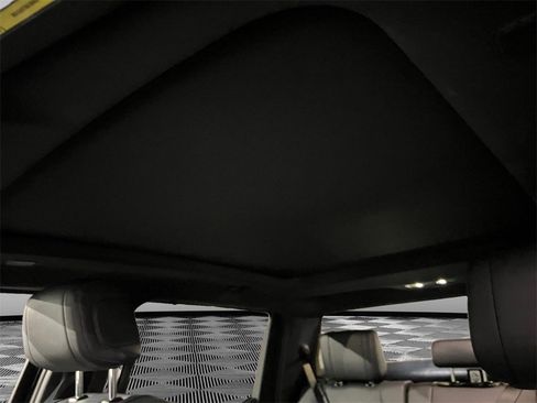 Used 2023 Toyota Tundra Platinum image 40