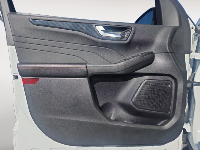 Used 2023 Ford Escape ST-Line w/ Tech Pack #1 FWD image 16
