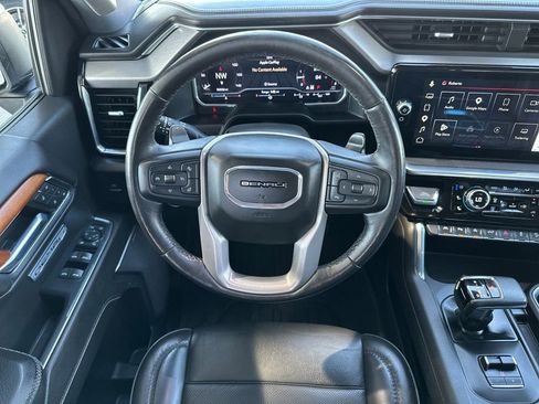 Used 2022 GMC Sierra 1500 Denali w/ Denali Reserve Package image 13