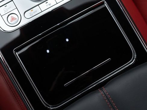 Certified 2024 Bentley Flying Spur W12 AWD/4WD image 35