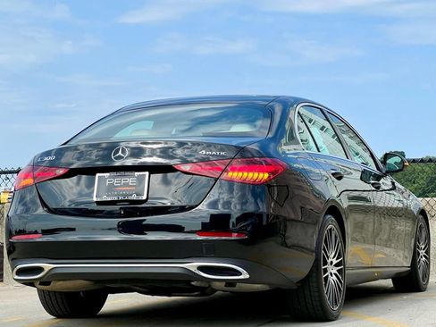 Certified 2022 Mercedes-Benz C 300 4MATIC Sedan image 6