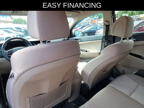 Used 2016 Hyundai Tucson SE w/ Option Group 02 FWD image 11