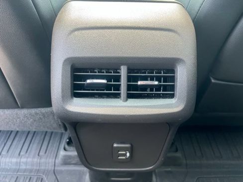 Used 2024 GMC Terrain SLT w/ Tech Package AWD/4WD image 22