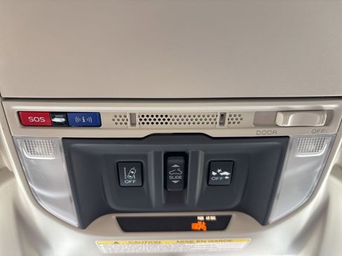 Used 2020 Subaru Forester Limited w/ Popular Package #3 image 23