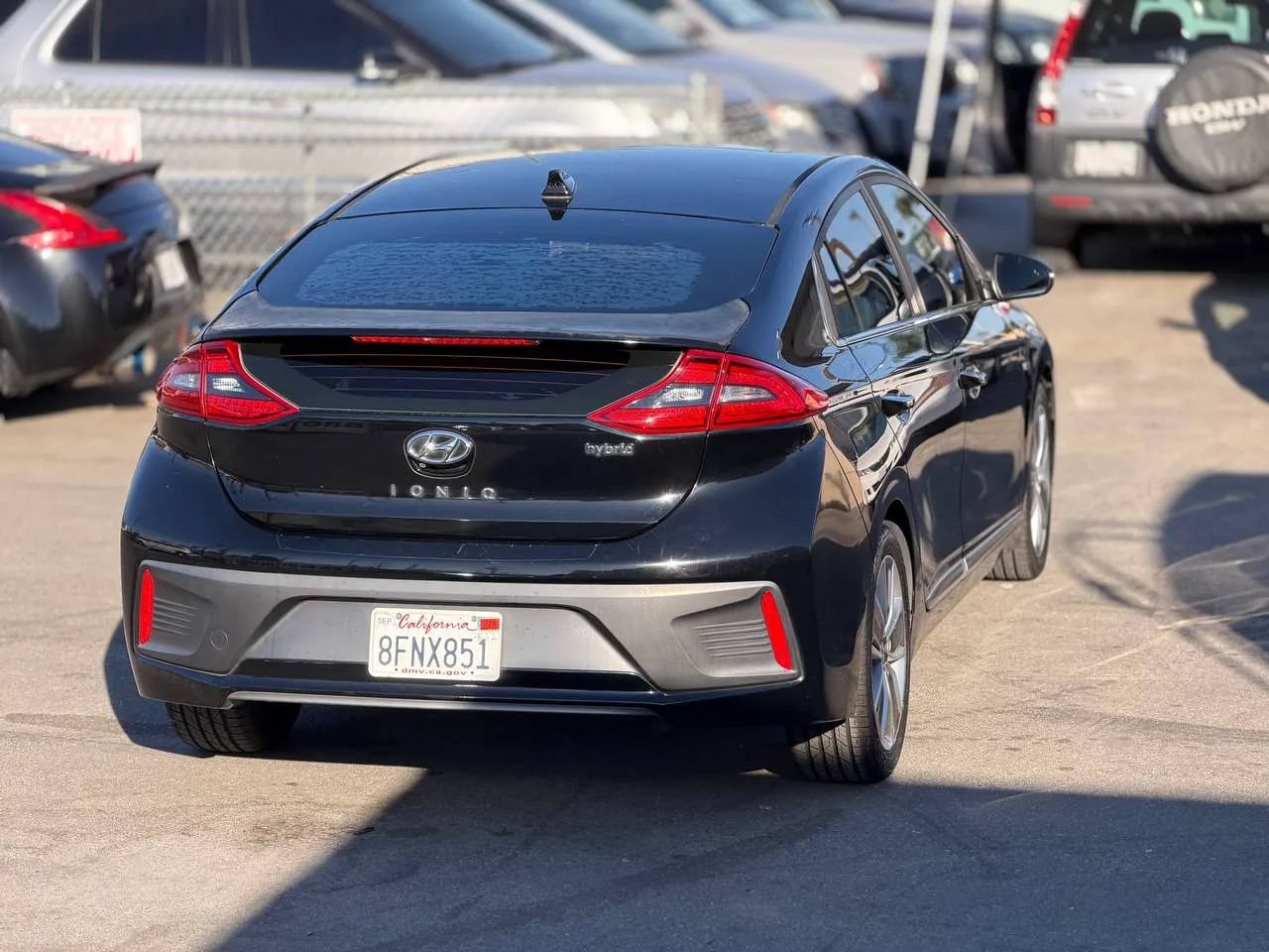 Used 2018 Hyundai Ioniq Limited FWD image 15