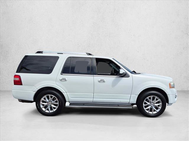 Used 2016 Ford Expedition Limited RWD image 4