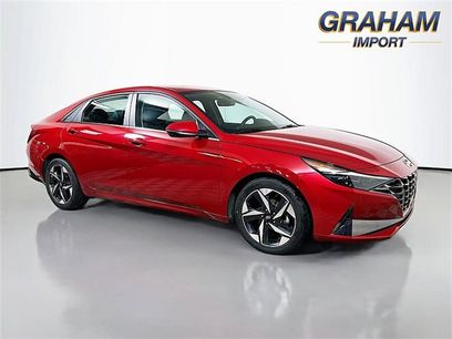 Used 2023 Hyundai Elantra Limited w/ Cargo Package