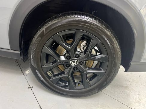 Used 2025 Honda HR-V Sport image 16