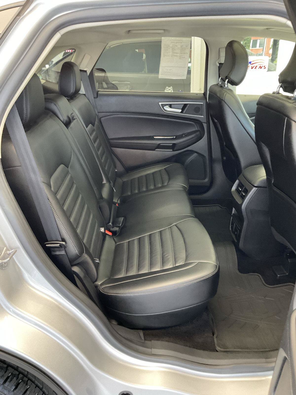 Used 2016 Ford Edge SEL w/ Equipment Group 201A AWD/4WD image 11