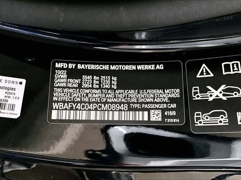 Used 2023 BMW M850i xDrive Convertible w/ M Sport Professional Package image 30