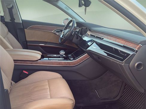 Used 2020 Audi A8 L 3.0T w/ Executive Package image 40