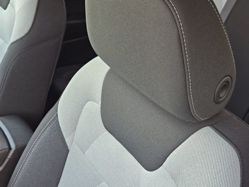 New 2026 Chevrolet Trax LS w/ LS Convenience Package FWD image 16