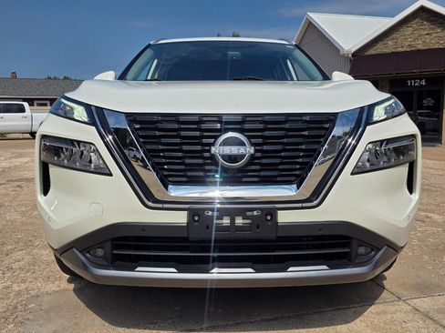 Used 2022 Nissan Rogue SL w/ SL Premium Package image 28