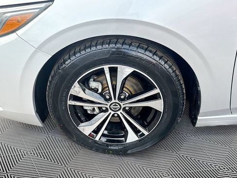 Used 2021 Nissan Sentra SV FWD image 32
