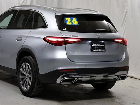 Certified 2026 Mercedes-Benz GLC 300 GLC 300 image 8
