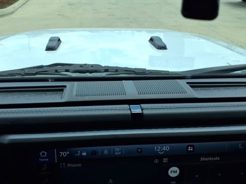 Used 2025 Jeep Wrangler Unlimited Sahara AWD/4WD image 29