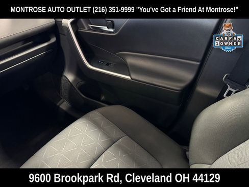 Used 2022 Toyota RAV4 XLE image 38