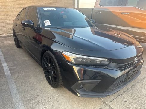 Used 2022 Honda Civic Sport image 3