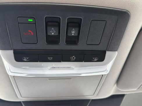 New 2026 Nissan Pathfinder Platinum AWD/4WD image 28