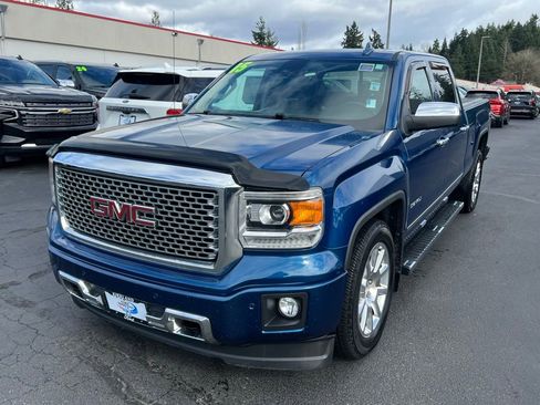 Used 2015 GMC Sierra 1500 Denali w/ Driver Alert Package AWD/4WD image 4