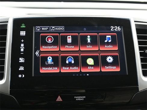 Used 2016 Honda Pilot Touring image 18